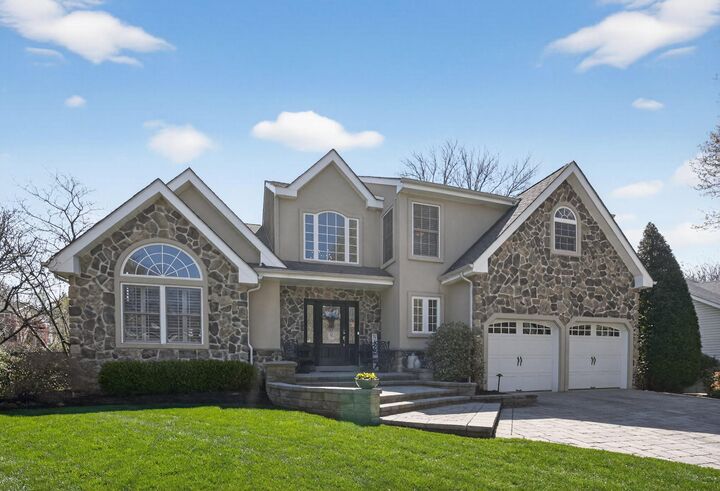 Property Photo: 310 Newton Court NJ 08107