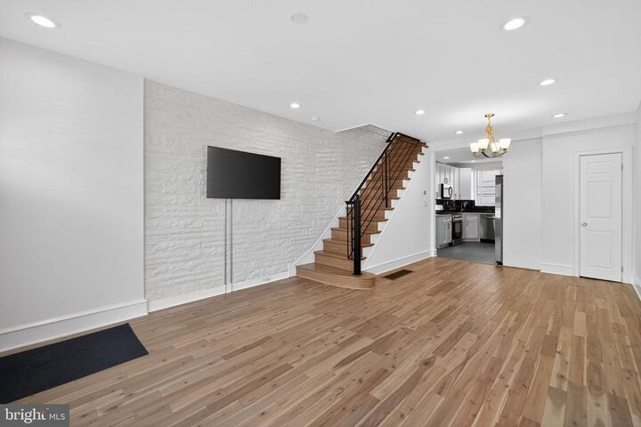 Property Photo:  2627 S Camac Street  PA 19148 