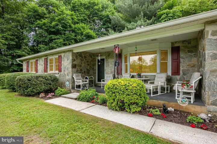 Property Photo:  417 Ray Mar Road  PA 19363 