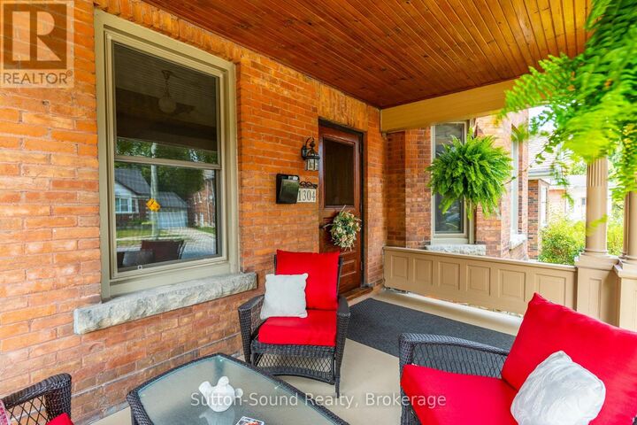 Property Photo: 1304 4th Avenue West ON N4K 4W8