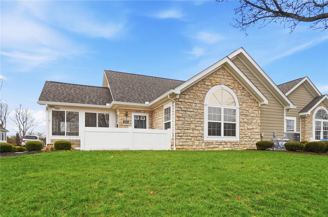 Property Photo:  4662 Cobblestone Drive  OH 45371 