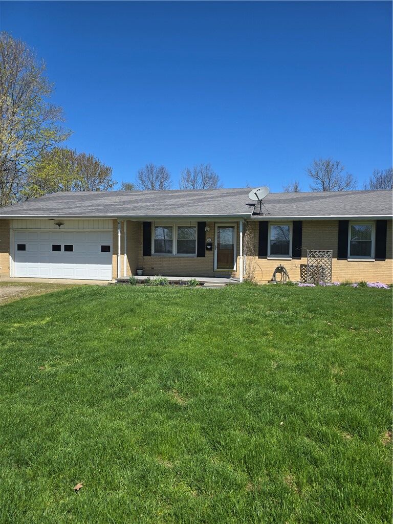Property Photo:  617 Wolf Road  OH 45381 