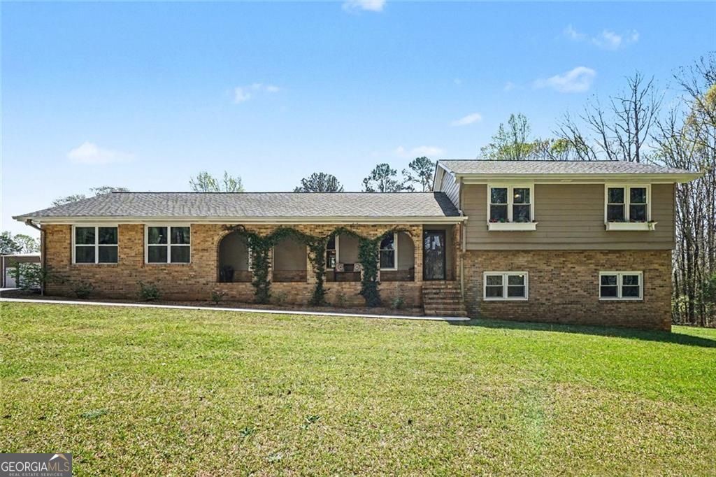 Property Photo:  1311 Austin Road  GA 30680 