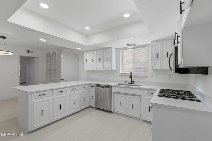 Property Photo:  501 Palmary Drive  TX 79912 