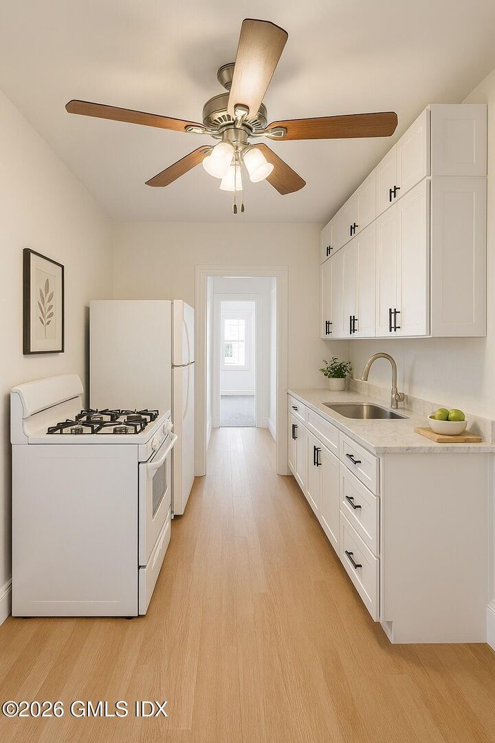 Property Photo:  188 Hamilton Avenue 1  CT 06830 