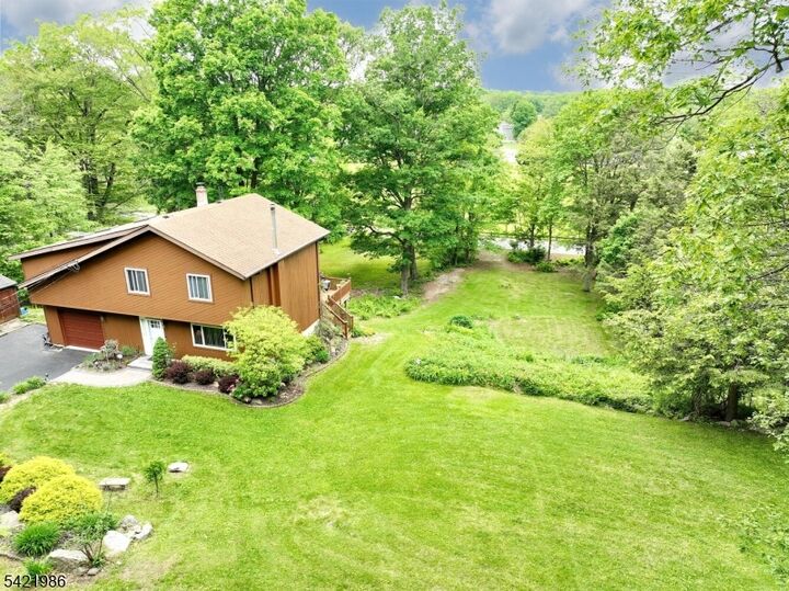 Property Photo: 64 Larchmont Dr NJ 07421