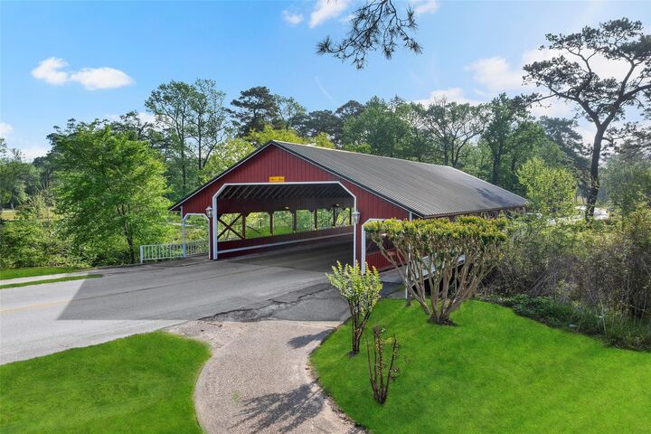 Property Photo:  764 Forest Lane Drive  TX 77302 