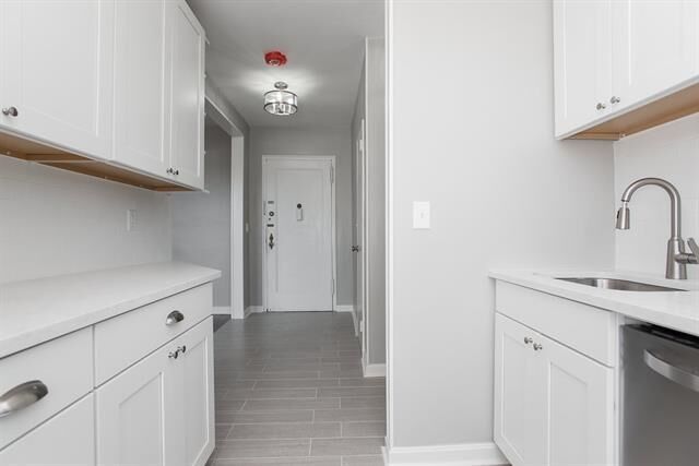 Property Photo: 2520 Kennedy Blvd 5A NJ 07304