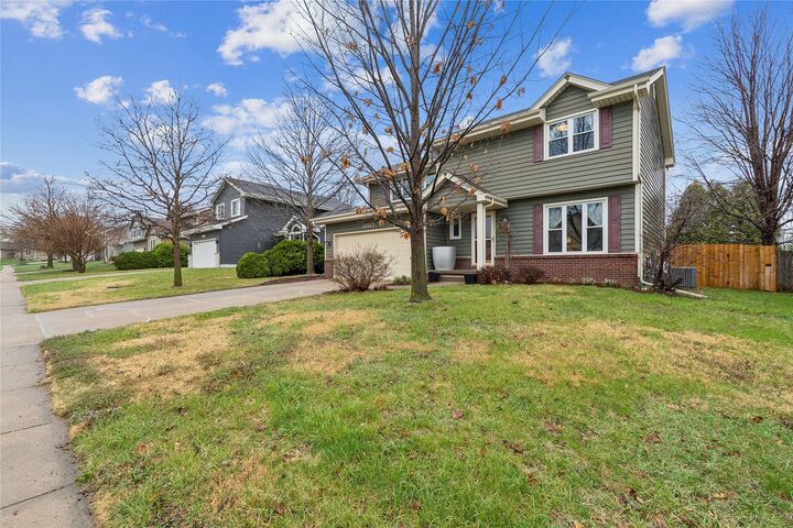 Property Photo: 14663 Summit Drive IA 50325