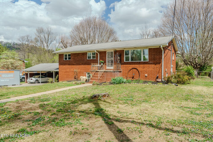 Property Photo: 6416 Oleary Rd TN 37918