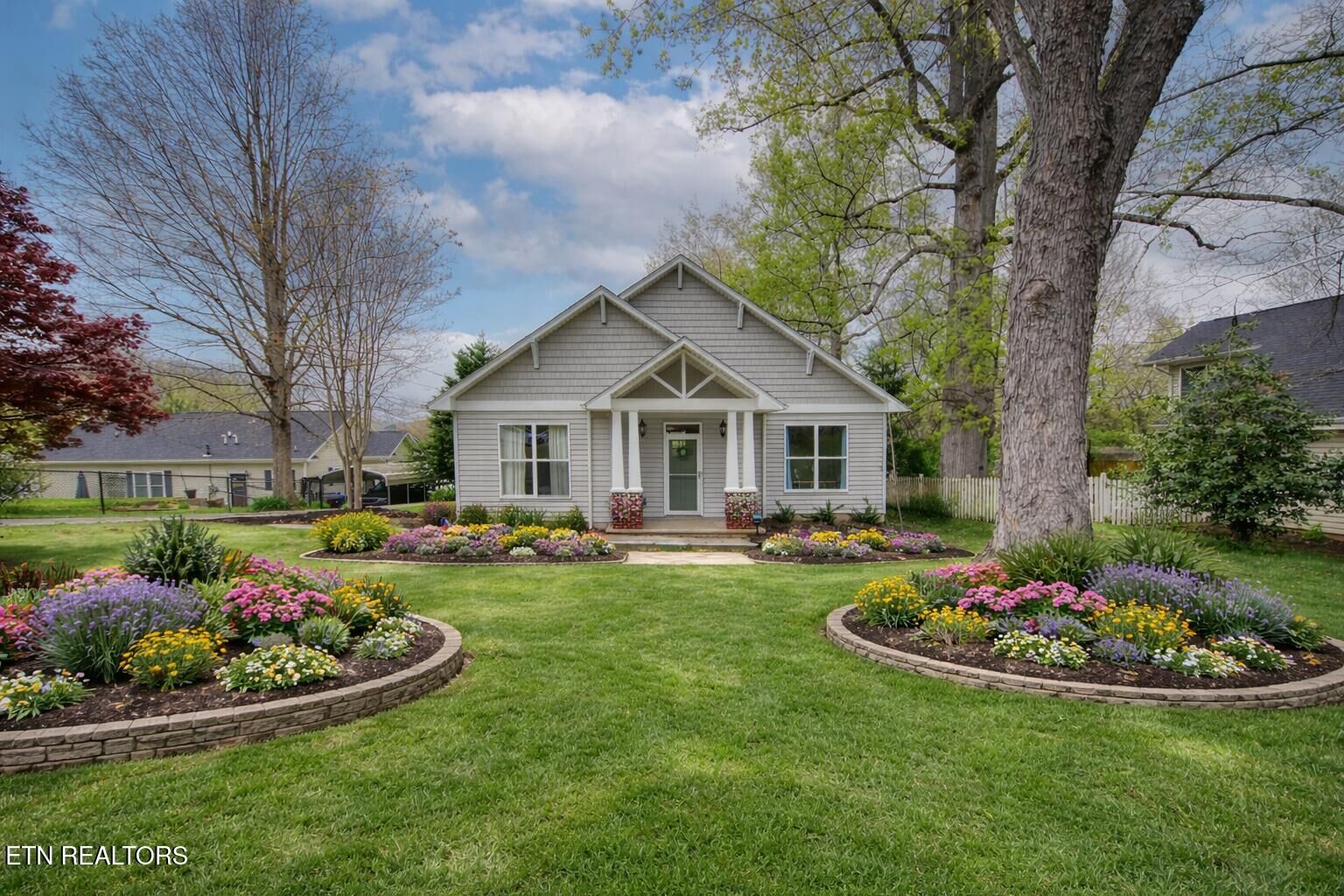 Property Photo:  141 Northwestern Ave  TN 37830 