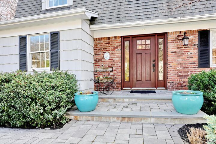 Property Photo:  7 Capt Faldermeyer Drive  NY 10980 