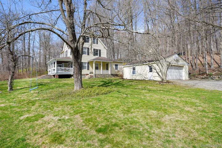 Property Photo:  101 Hustis Road  NY 10516 