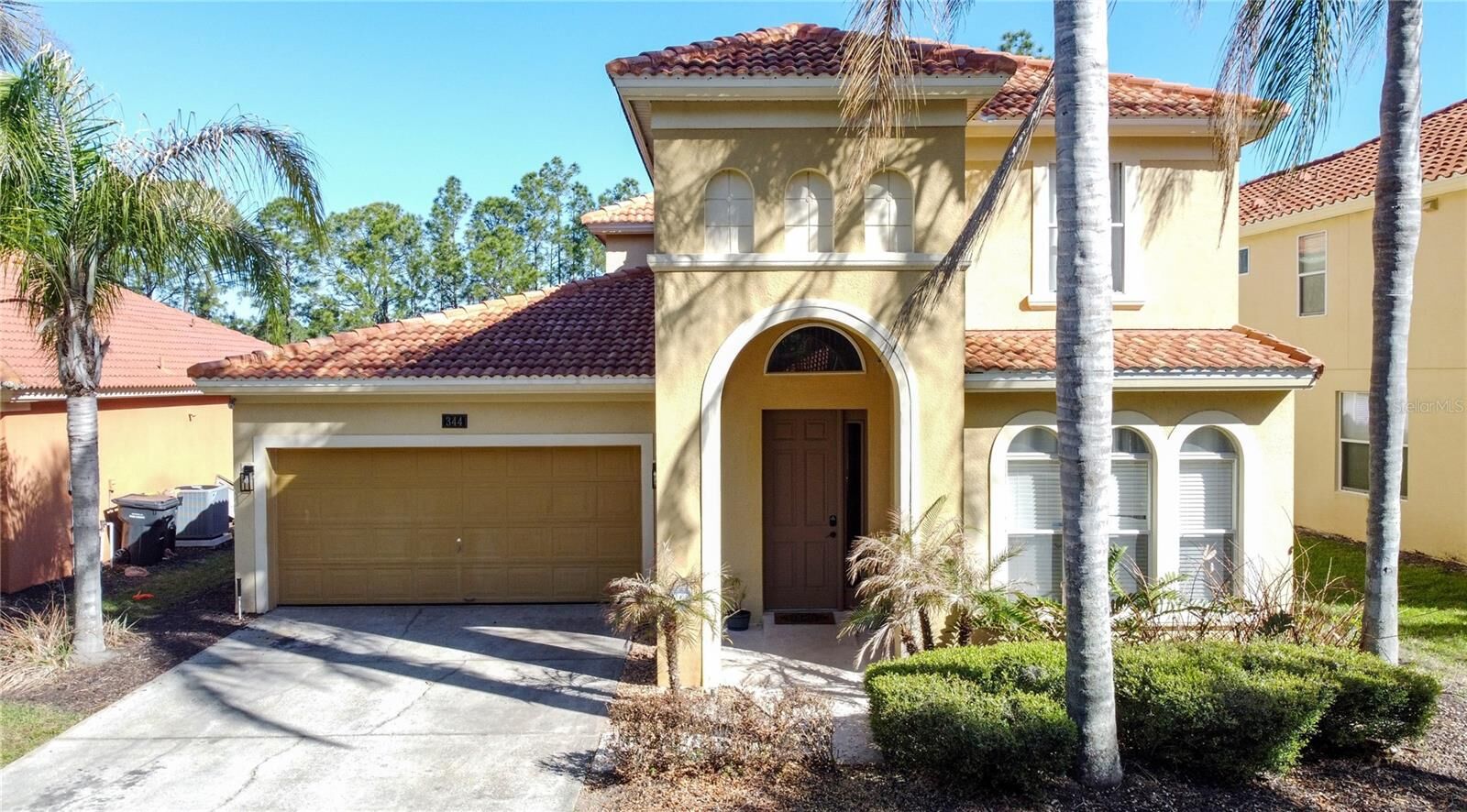 Property Photo:  344 Orange Cosmos Boulevard  FL 33837 