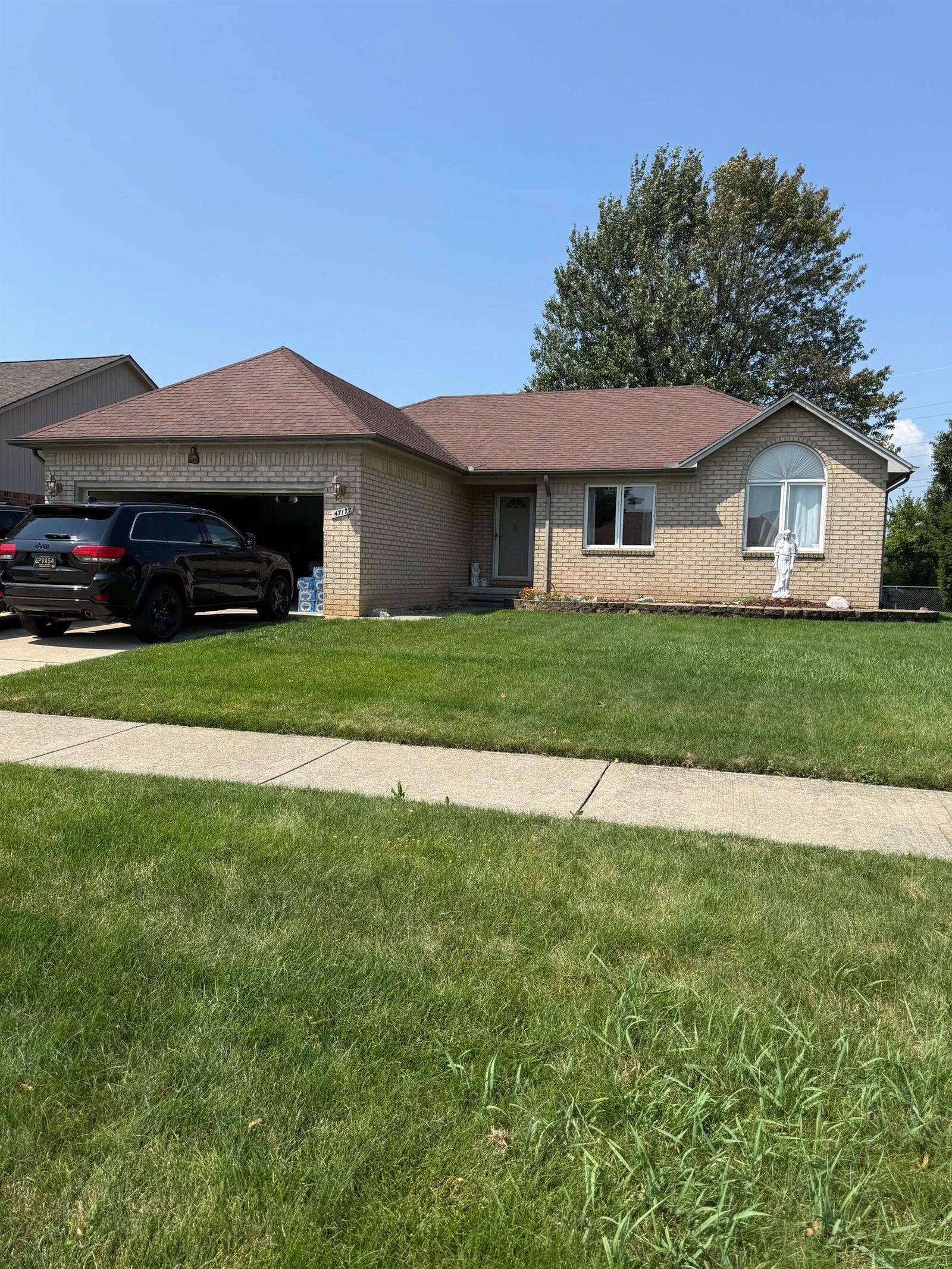 Property Photo: 47177 Pamela Drive MI 48044