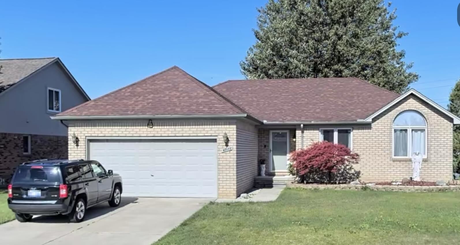 Property Photo:  47177 Pamela Drive  MI 48044 