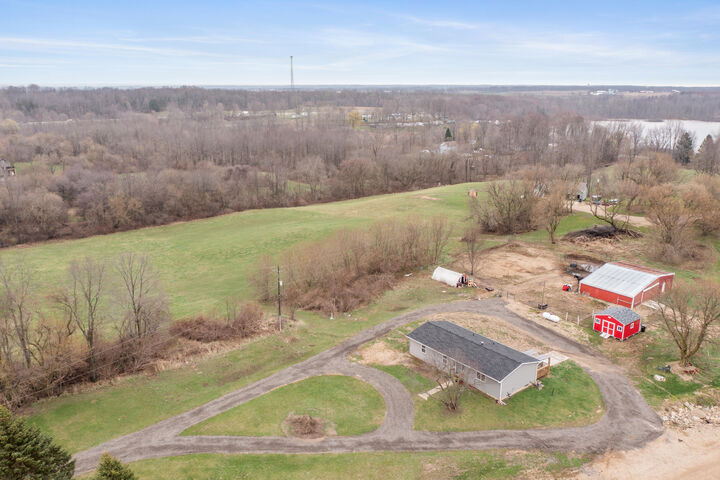 Property Photo: 1282 122nd Avenue MI 49328