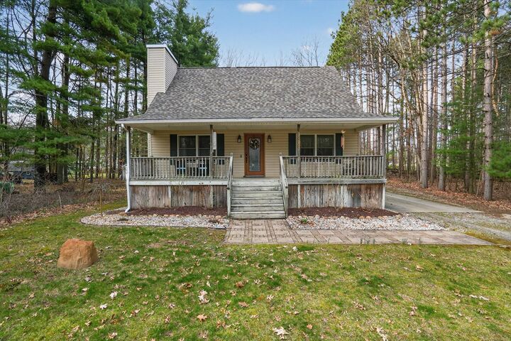 Property Photo:  11531 Rutan Circle  MI 49249 