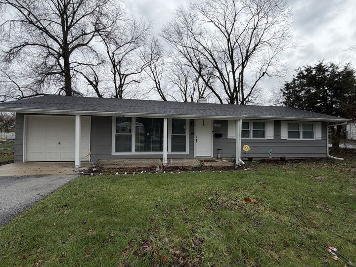 Property Photo:  18757 Baker Avenue  IL 60478 