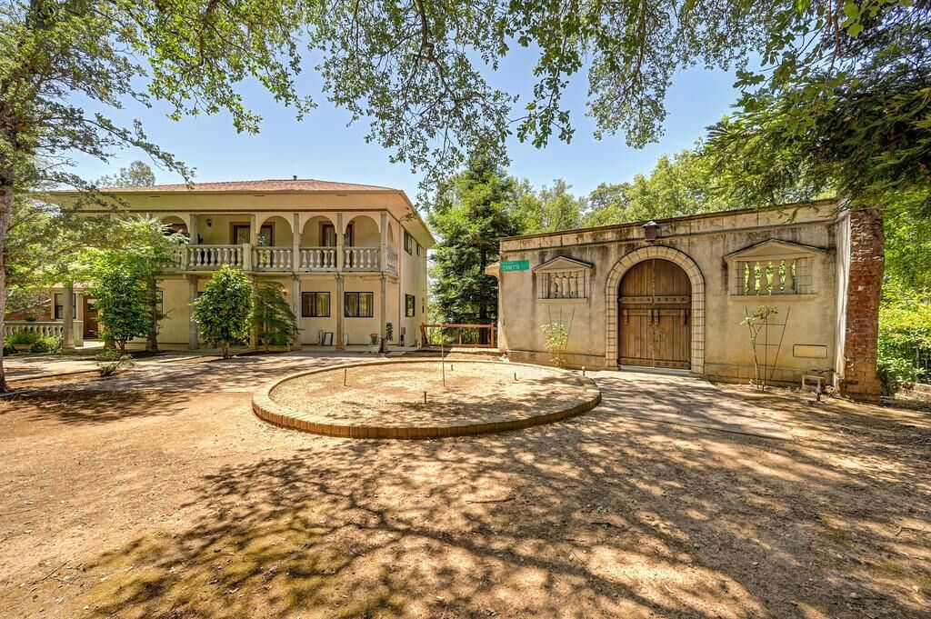 Property Photo:  808 Orange Grove Way  CA 95630 