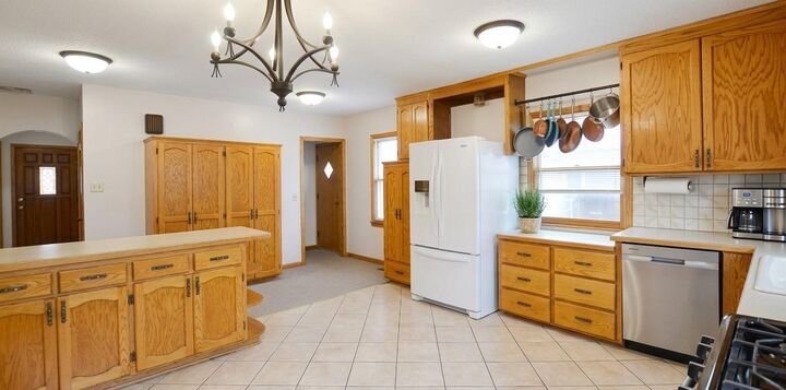 Property Photo:  6415 47th Avenue N  MN 55428 