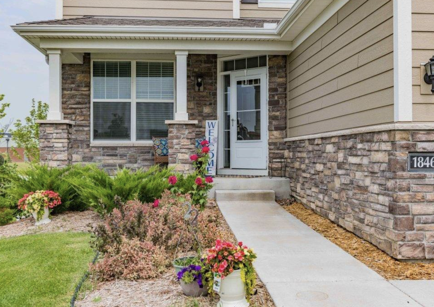 Property Photo: 18468 70th Avenue N MN 55311