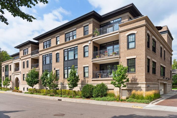 Property Photo:  240 Minnetonka Avenue S 203  MN 55391 
