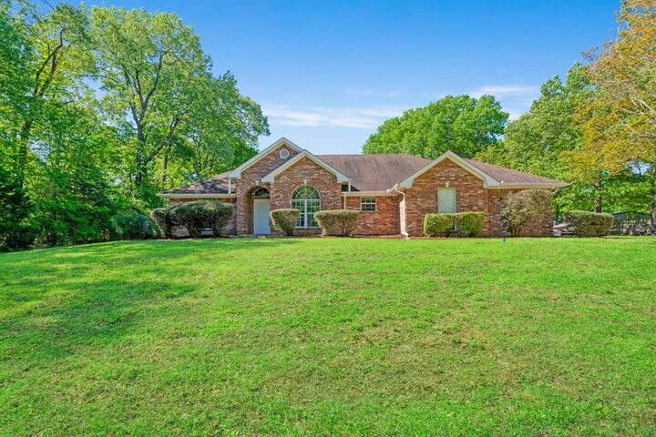 Property Photo:  239 Deer Valley Drive  TX 75473 