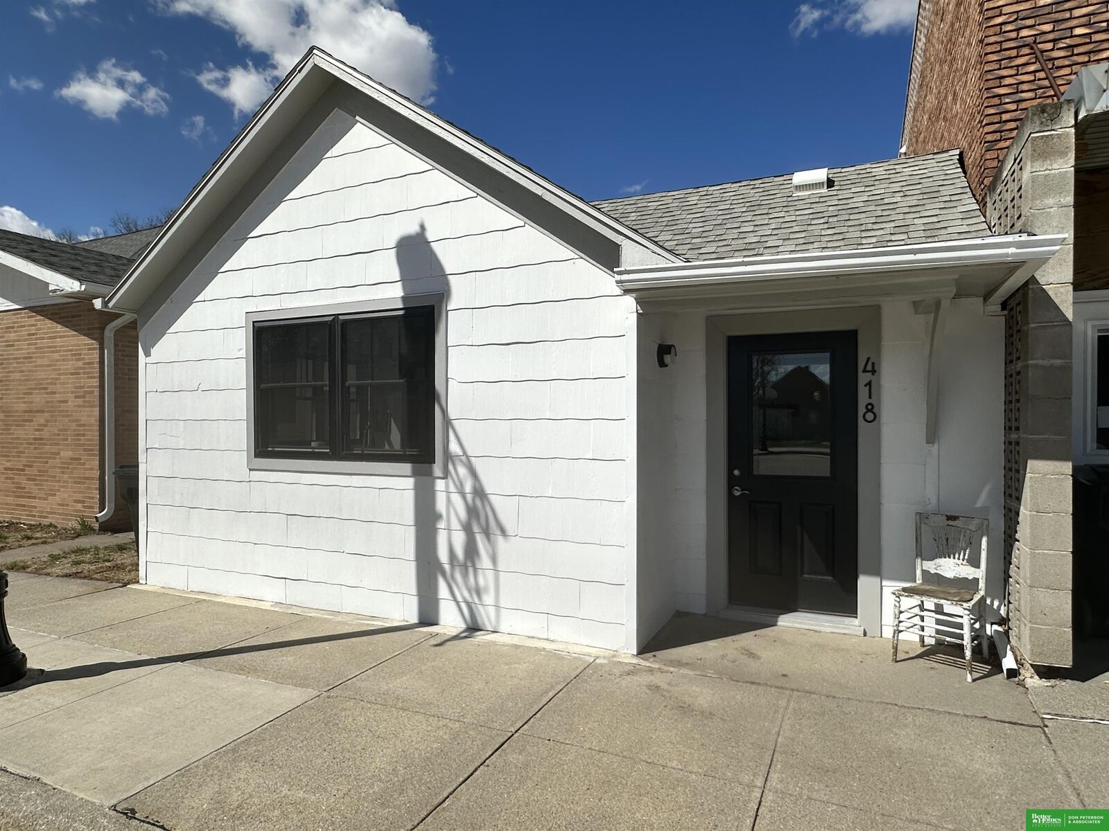 Property Photo:  418 Main Street  NE 68047 