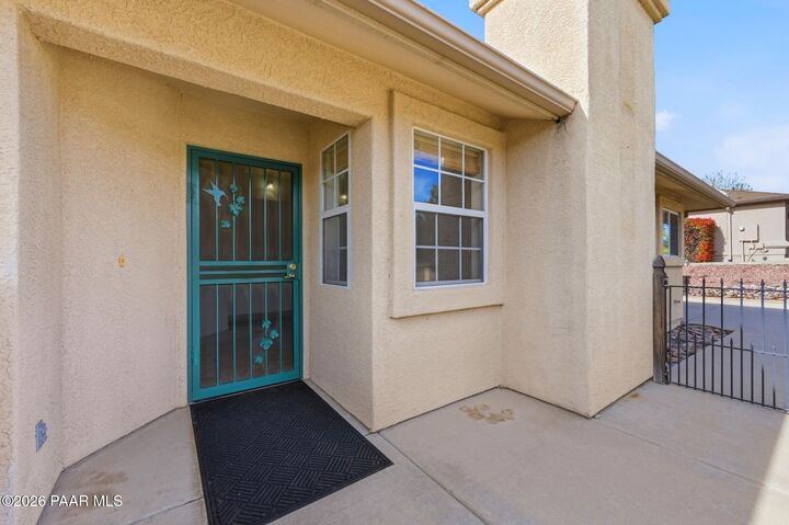 Property Photo: 7388 E Scenic Way AZ 86315