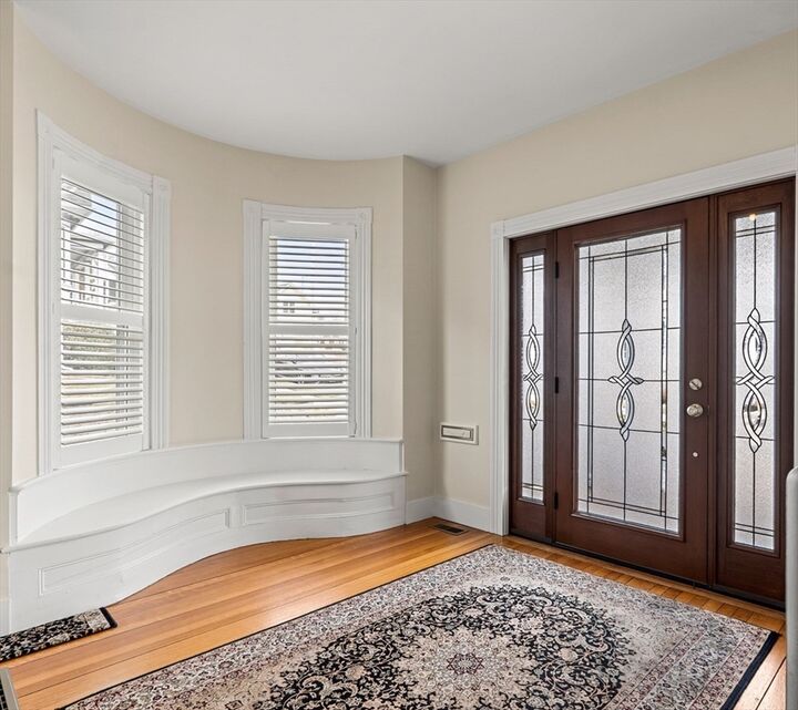 Property Photo:  7 King St.  MA 01902 