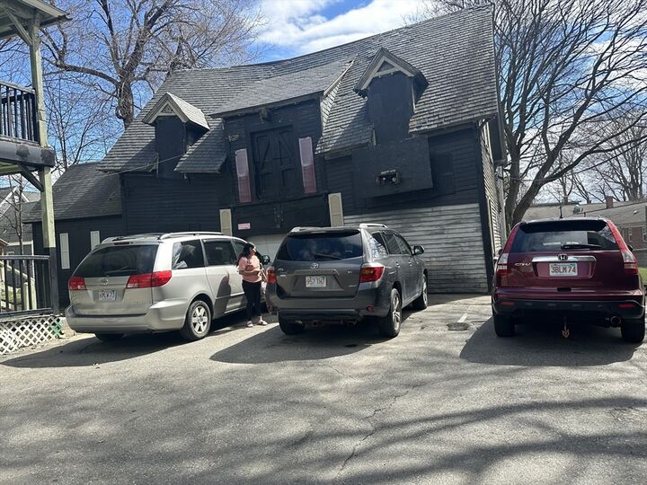 Property Photo: 39 Woodland St MA 01610