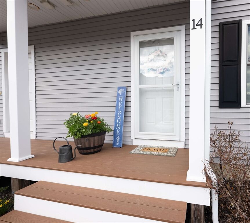 Property Photo:  14 Landing Way 14  MA 02347 