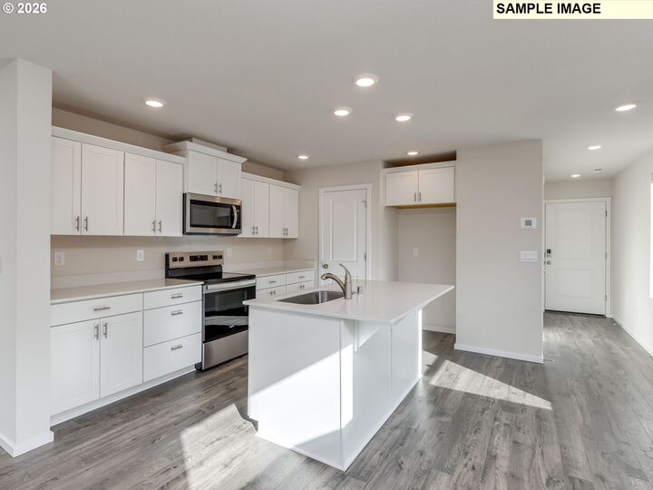 Property Photo:  12216 NE 14th St  WA 98684 