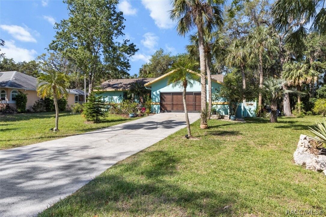 Property Photo:  4670 S Sawmill Way  FL 34448 