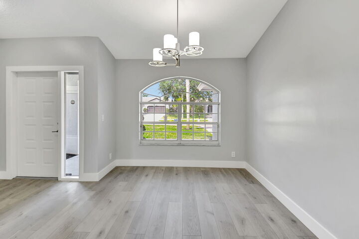 Property Photo:  915 Sunflower Avenue  FL 33445 