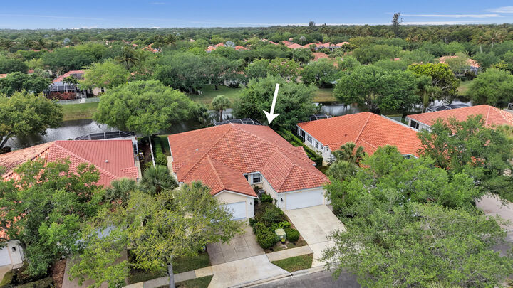 Property Photo: 7156 Grassy Bay Drive FL 33411