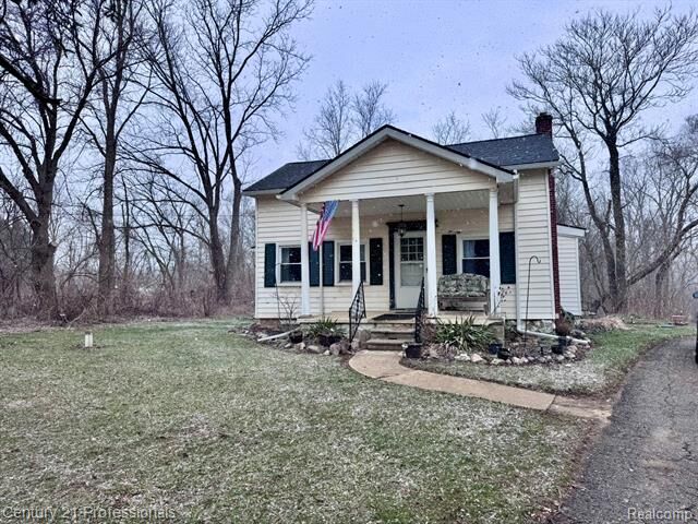 Property Photo:  2021 W Rose Cdnter Rose Center Road  MI 48442 