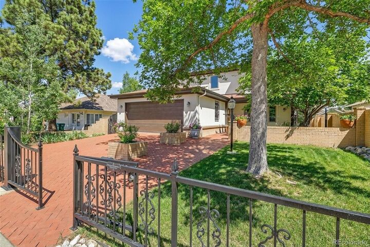 Property Photo:  3960 S Lincoln Street  CO 80113 