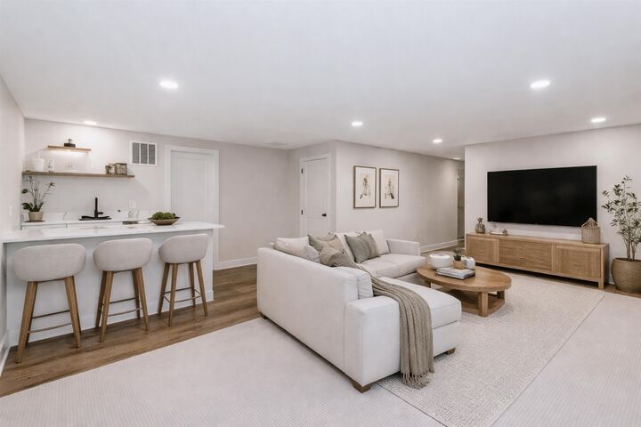 Property Photo:  4917 W Calvert St  KS 67215 