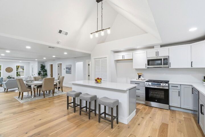 Property Photo: 610 Nestora Avenue CA 95003