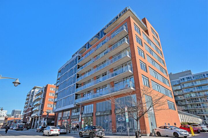 Property Photo:  340 McLeod Street 633  ON K2P 1A4 