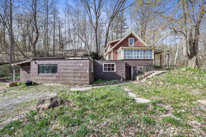 Property Photo: 436 Old Mill Road ON N4B 2X5