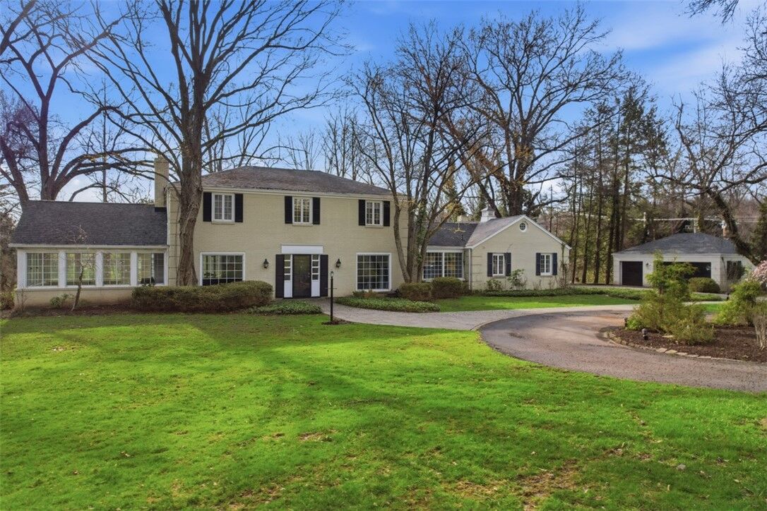 Property Photo:  1001 Fox Chapel Road  PA 15238 