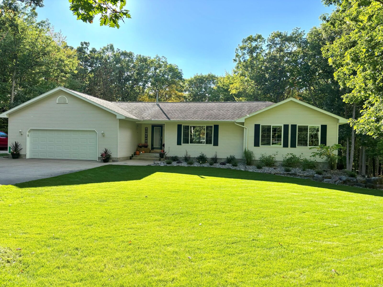 Property Photo:  10603 Tall Oaks Court  MI 48653 