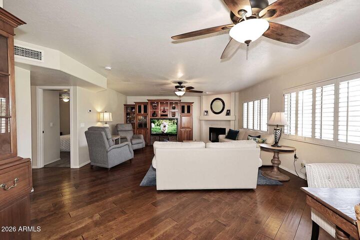 Property Photo:  1069 N Poinciana Road  AZ 85234 