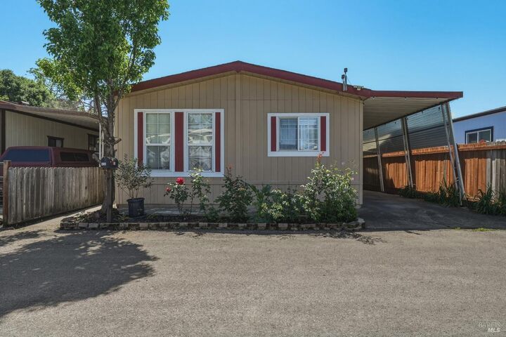 Property Photo:  436 McCoy Avenue  CA 95407 