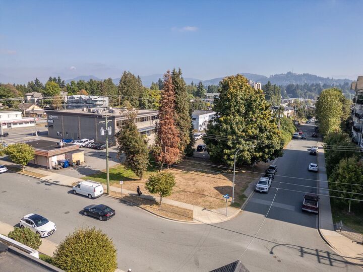 Property Photo:  2612 E Bourquin Crescent  BC V2S 1Y7 