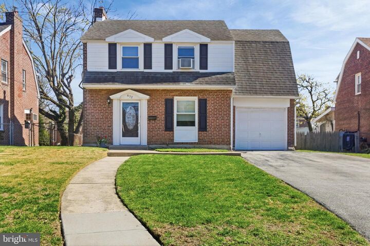 Property Photo:  432 Aldan Avenue  PA 19018 