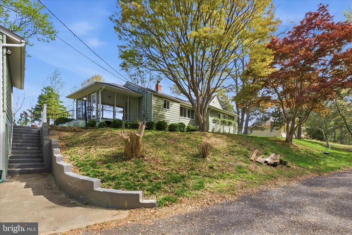 Property Photo:  43732 Raspberry Lane  MD 20636 